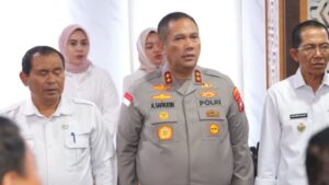 Sinergi Pusat-Daerah, Kapolda Kepri Kawal Kunjungan Spesifik Komisi II DPR RI di Batam 1 Sinergi Pusat-Daerah, Kapolda Kepri Kawal Kunjungan Spesifik Komisi II DPR RI di Batam