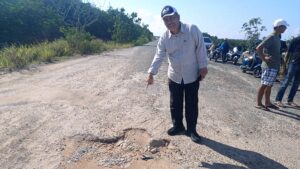 DPRD KEPRI BUKA SUARA, Sempat Dipotong 50 Persen, Mustamin Bakri Kawal Jalan Pring-Penagi Pakai Dana Pokir!
