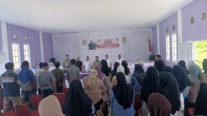 Reses di Gunung Durian, Ketua Fraksi Gerindra DPRD Kepri Marzuki SH Siap Kawal Total Aspirasi Warga Bunguran Utara! 3 Reses di Gunung Durian, Ketua Fraksi Gerindra DPRD Kepri Marzuki SH Siap Kawal Total Aspirasi Warga Bunguran Utara!