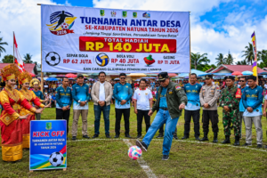 Total Hadiah Rp140 Juta! Turnamen Antar Desa Natuna 2026 Resmi Dipukul Rata, Wabup Jarmin Minta Sportivitas Diatas Segala-galanya 1 Total Hadiah Rp140 Juta! Turnamen Antar Desa Natuna 2026 Resmi Dipukul Rata, Wabup Jarmin Minta Sportivitas Diatas Segala-galanya