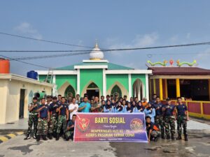 Merajut Harmoni di Ujung Batas Negeri, Prajurit Yon Hanud 14 Pasgat Natuna Bersama Warga Kota Tua Penagi Bersihkan Tempat Ibadah 5 Merajut Harmoni di Ujung Batas Negeri, Prajurit Yon Hanud 14 Pasgat Natuna Bersama Warga Kota Tua Penagi Bersihkan Tempat Ibadah