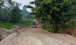 Perjuangan Warga Mekar Jaya:, Swadaya Gotong Royong Hidupkan Kembali Akses Jalan Poros Usai Puluhan Tahun Terbengkalai