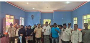 Perintah Tegas Ketua DPRD Kepri Iman Sutiawan, Wujud Kepedulian Nyata Marzuki Salurkan Bantuan hingga Tapal Batas Jemaja 3 Perintah Tegas Ketua DPRD Kepri Iman Sutiawan, Wujud Kepedulian Nyata Marzuki Salurkan Bantuan hingga Tapal Batas Jemaja