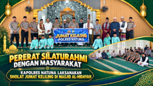 ‎Pererat Silaturahmi dengan Masyarakat, Kapolres Natuna Laksanakan Sholat Jumat Keliling di Masjid Al-Hidayah